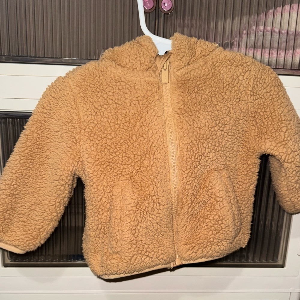 Cozy Tan Sherpa Jacket with Bear Ears on Hood Unisex Size 3-6 Months Old Navy